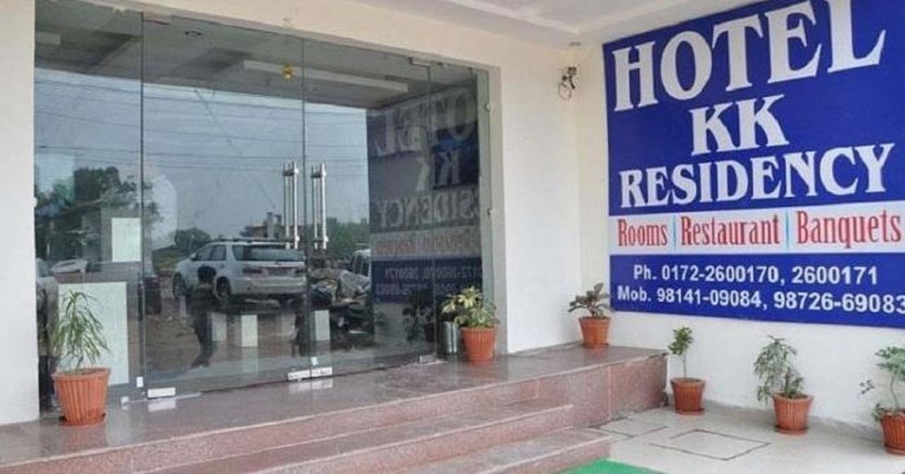 Hotel Kk Residency Chandīgarh Extérieur photo
