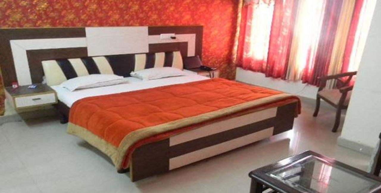 Hotel Kk Residency Chandīgarh Extérieur photo