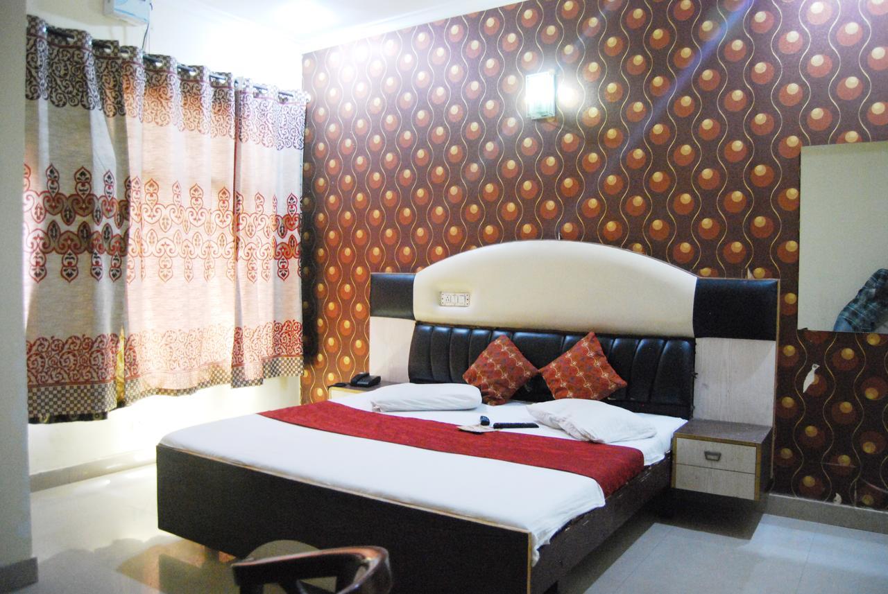 Hotel Kk Residency Chandīgarh Extérieur photo